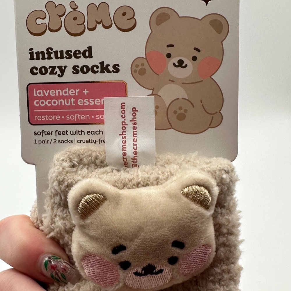 Cute Bear Fuzzy Striped Socks - Picture 2 of 3